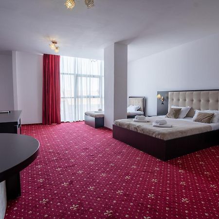 Hotel N Residence Timişoara Buitenkant foto